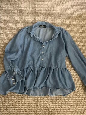 Pomander Place Chambray Shirt — Tuckernuck